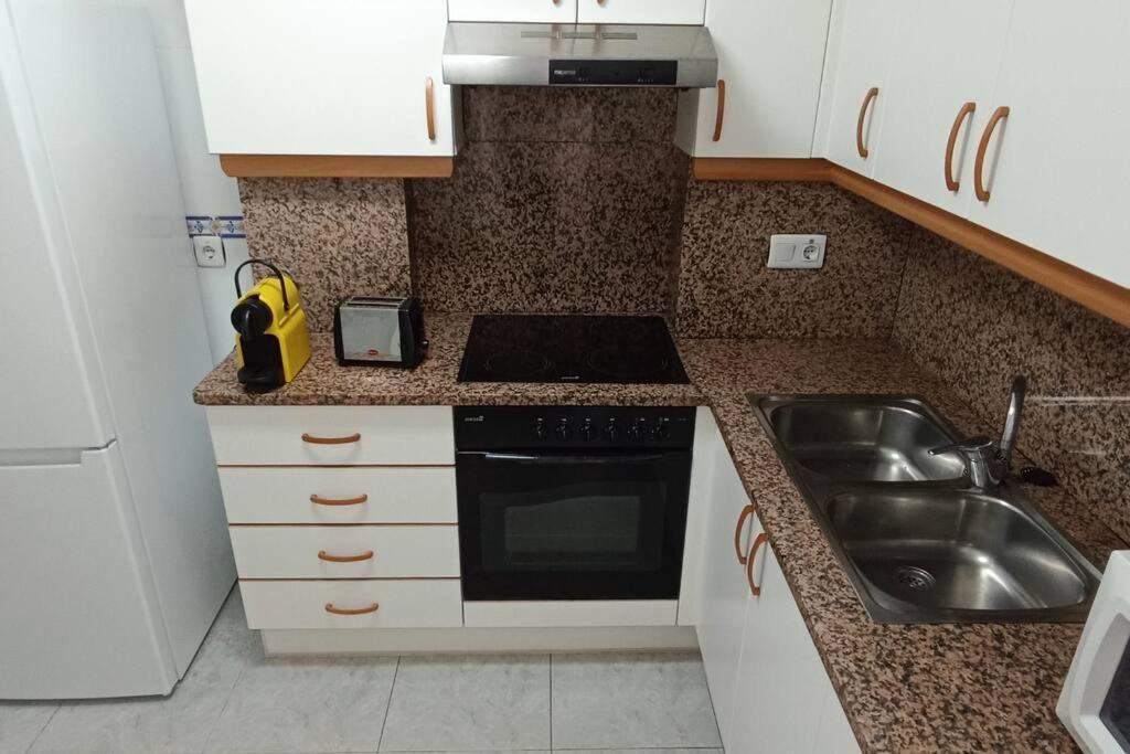 Apartamento Centrico En La Playa Con Piscina. Peñíscola المظهر الخارجي الصورة
